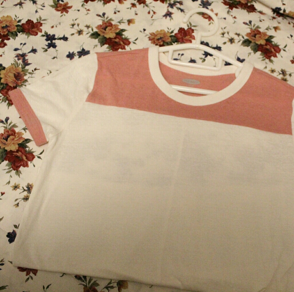 colour block tshirt🌼$3 add-on